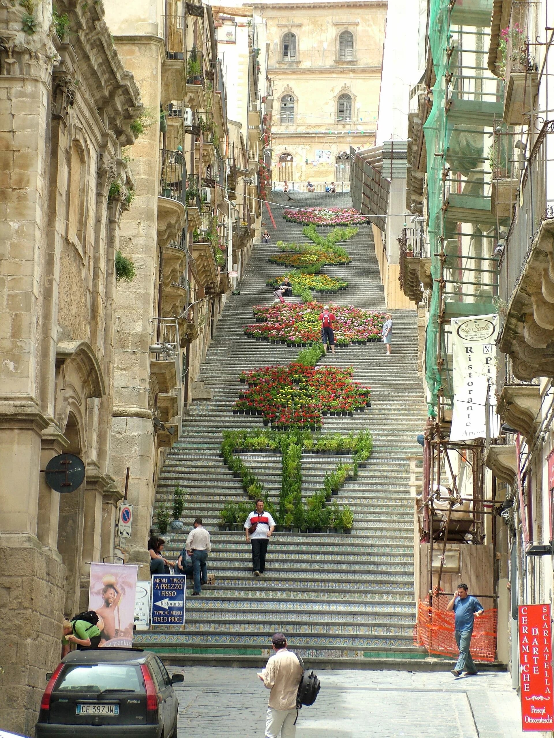 Escalier de Santa Maria del Monte à Caltagirone et ses contremarches en céramique