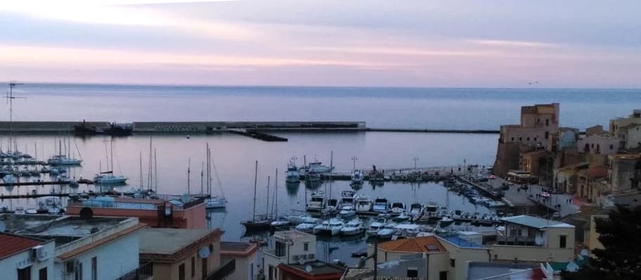 Le port de Castellammare del Golfo